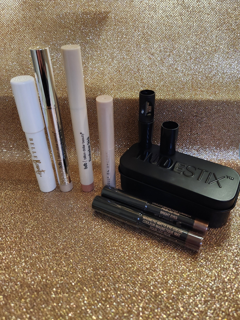 Eyeshadow Stick Bundle (X6) - Various Brands/Shades - New